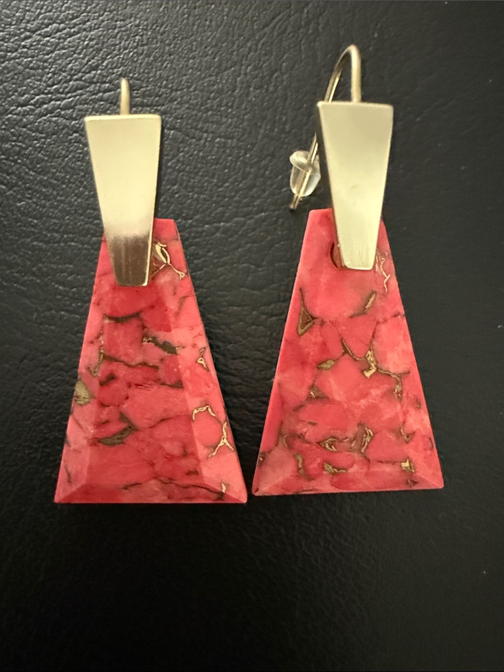Kendra Scott Pink Marbled Triangle Drop Earrings with Gold Accents - Picture 6 of 6